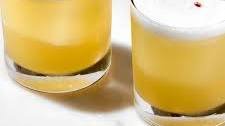 How To Make a Classic Whiskey Sour