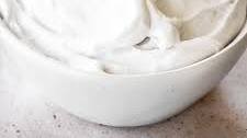 How to Make Coconut Whipped Cream (Vegan)