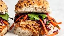 Incredible Slow Cooker Pulled Chicken Sandwiches