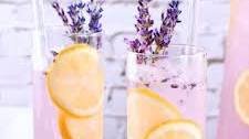 Lavender Lemonade Cocktail