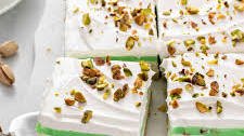 Layered Pistachio Pudding Dessert