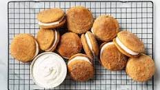 Mini Snickerdoodle Whoopie Pies