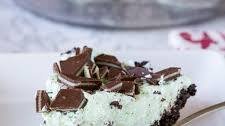 No Bake Mint Chocolate Chip Pie