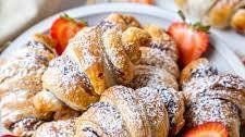 Nutella Croissants