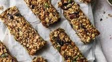 Nutritious No-Bake Trail Mix Granola Bars