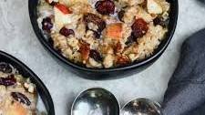 Oatmeal Loaded with Fruit & Nuts