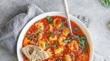 One Pot Creamy Tomato Tortellini Soup