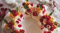 Peach Melba Pavlova Wreath Recipe