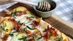 Peach prosciutto hot honey flatbread This flatbread screams ...