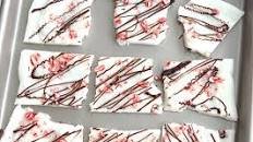 Peppermint Chocolate Yogurt Bark
