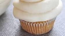 PERFECT Cream Cheese Frosting (Quick, Easy, Versatile)