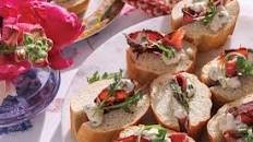 Roast Beef and Homemade Horseradish Bites Recipe