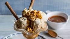 Salted caramel sundae with butterscotch popcorn