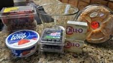 Simple Berry Cheesecake Trifle Recipe {No Cook Summer FAVORITE!}