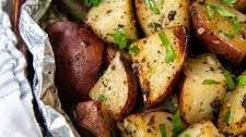 Simple Weeknight Grilled Potatoes (Foil Packet)