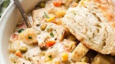 Slow Cooker Chicken Pot Pie Soup