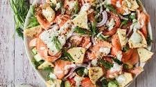 Smoked salmon and bagel salad recipe