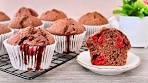 Soft and fluffy chocolate cherry muffins! Everyone is looking for ...