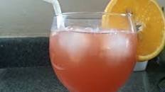 Sparkling Cran-Cherry Green Tea