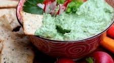 Spicy avocado yogurt dip