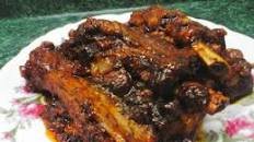 Spicy Pork Ribs With Garlic and Tomatoes