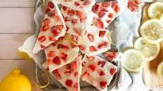 Strawberry Lemonade Fro-Yo Bark