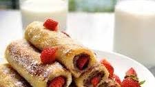 Strawberry Nutella French Toast Roll Ups