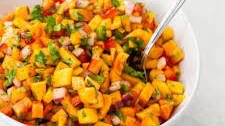 Sweet and Spicy Peach Salsa