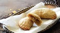 Vanilla-Cardamom Pear Hand Pies