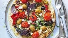 Veggie-loaded flatbread