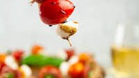 Easy Prosciutto Caprese Skewers Thumbnail
