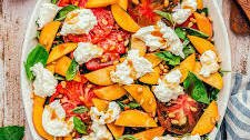 Peach Burrata Salad Thumbnail