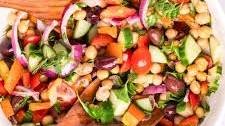 Mediterranean Chickpea Salad Thumbnail