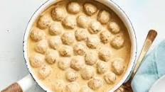 Easy Swedish Meatball Sauce Thumbnail