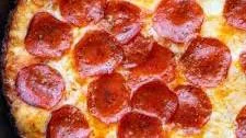 Cast Iron Pan Pizza Thumbnail