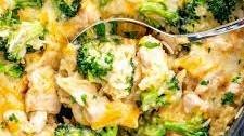 One Pot Cheesy Chicken Broccoli and Rice Casserole Thumbnail