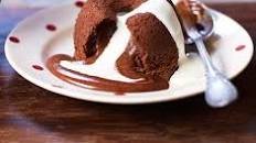 Easy chocolate molten cakes Thumbnail