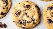 The Best Chocolate Chip Cookie Recipe Ever Thumbnail