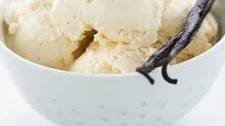 Creamy Vanilla Bean Ice Cream Thumbnail