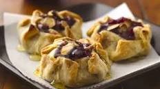 Mini Honey-Almond Cranberry Crostatas Thumbnail