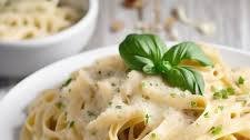 Creamy Garlic Parmesan Pasta Thumbnail