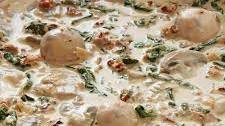 Creamy Tuscan Mushroom Sauce with Sun-Dried Tomatoes and Spinach Thumbnail