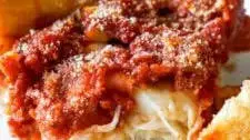 How To Make Chicago-Style Deep Dish Pizza Thumbnail