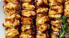 Greek grilled chicken skewers Thumbnail