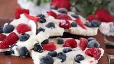 Strawberry-Chocolate Greek Yogurt Bark Thumbnail