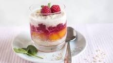 Peach melba overnight oats Thumbnail