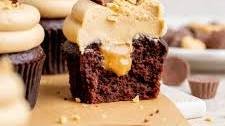 Peanut Butter Chocolate Cupcakes Thumbnail