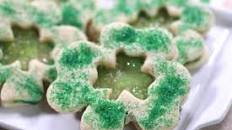 Minty Shamrock Linzer Cookies Thumbnail