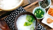 Japanese Rice Porridge (Okayu) Thumbnail