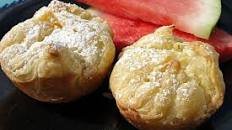 Pastry Puffs W/Sweet Cheese Filling Thumbnail